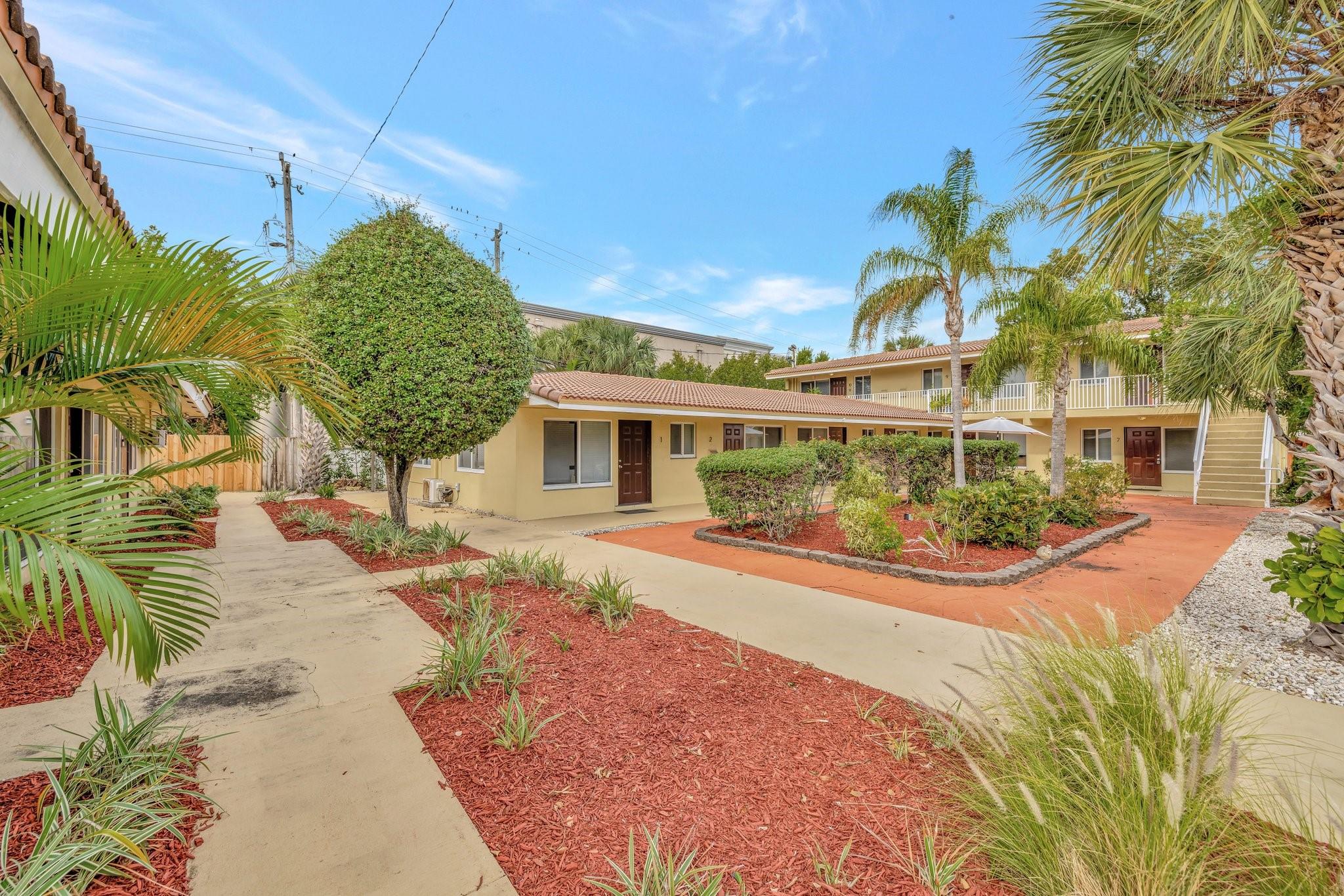 2901 Middle River Dr