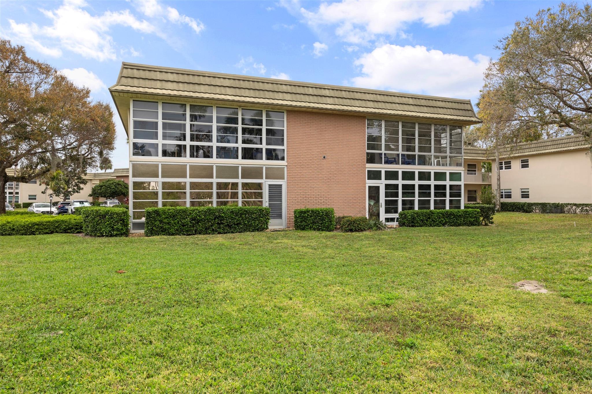 VISTA GARDENS F/K/A VISTA - Residential