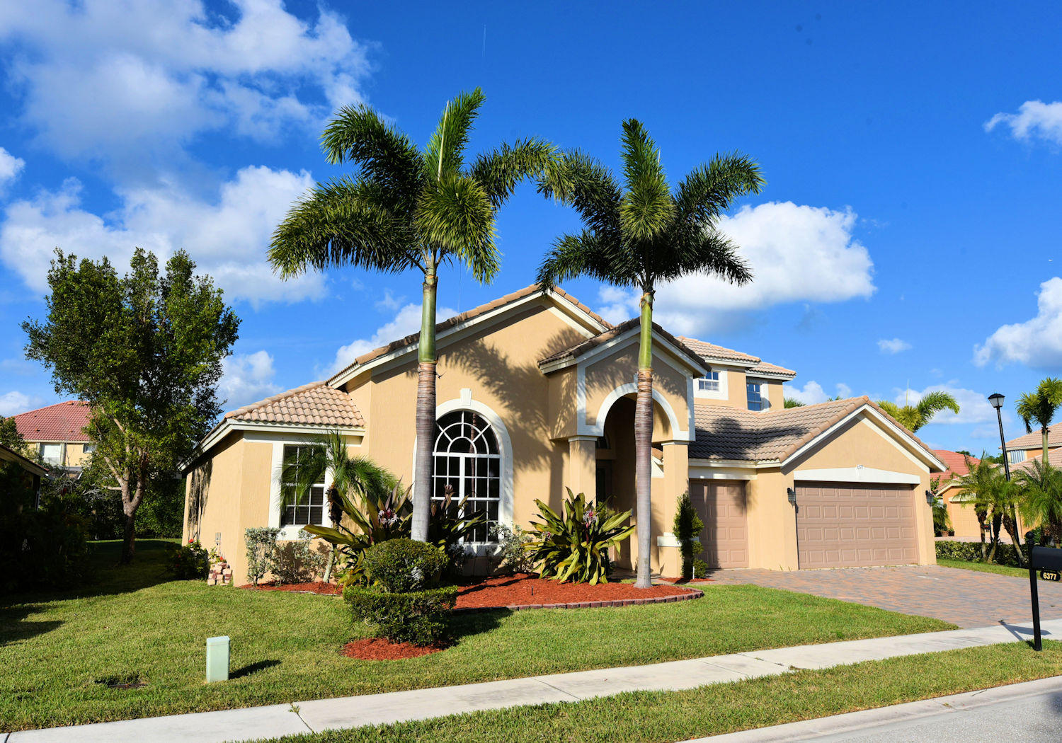 HAMILTON BAY - Residential