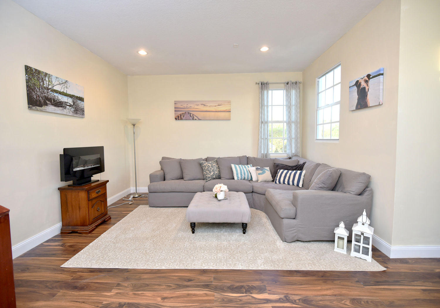 HAMILTON BAY - Residential