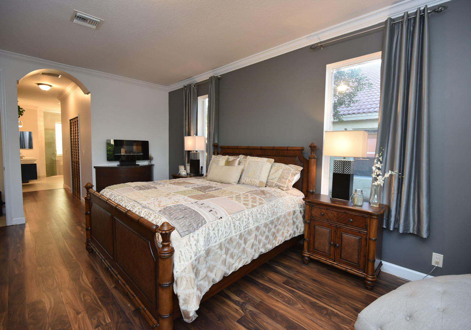 HAMILTON BAY - Residential