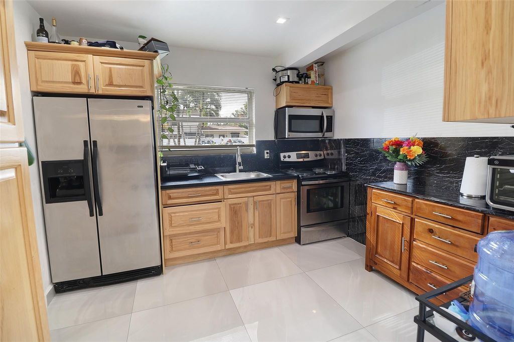 Photo of 707 NE 15th Street, Fort Lauderdale, FL 33304 (MLS # F10554416)