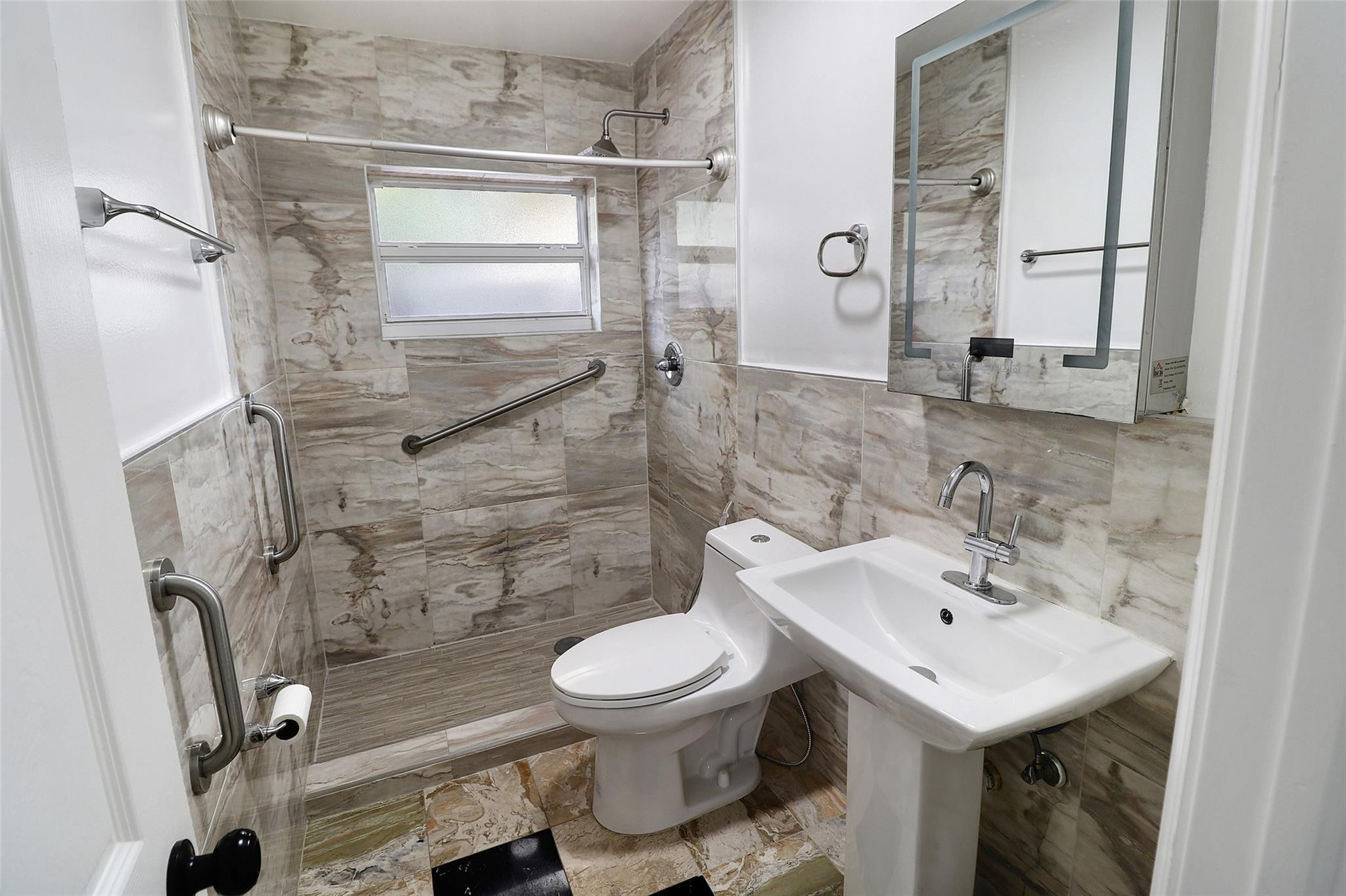 Norfolk Gardens Amd 15-38 - Residential Income