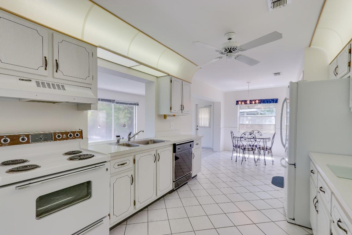 LUCERNE LAKES HOMES VILLAGE I 1ST ADD AS - Residential