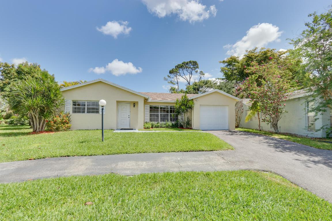 LUCERNE LAKES HOMES VILLAGE I 1ST ADD AS - Residential