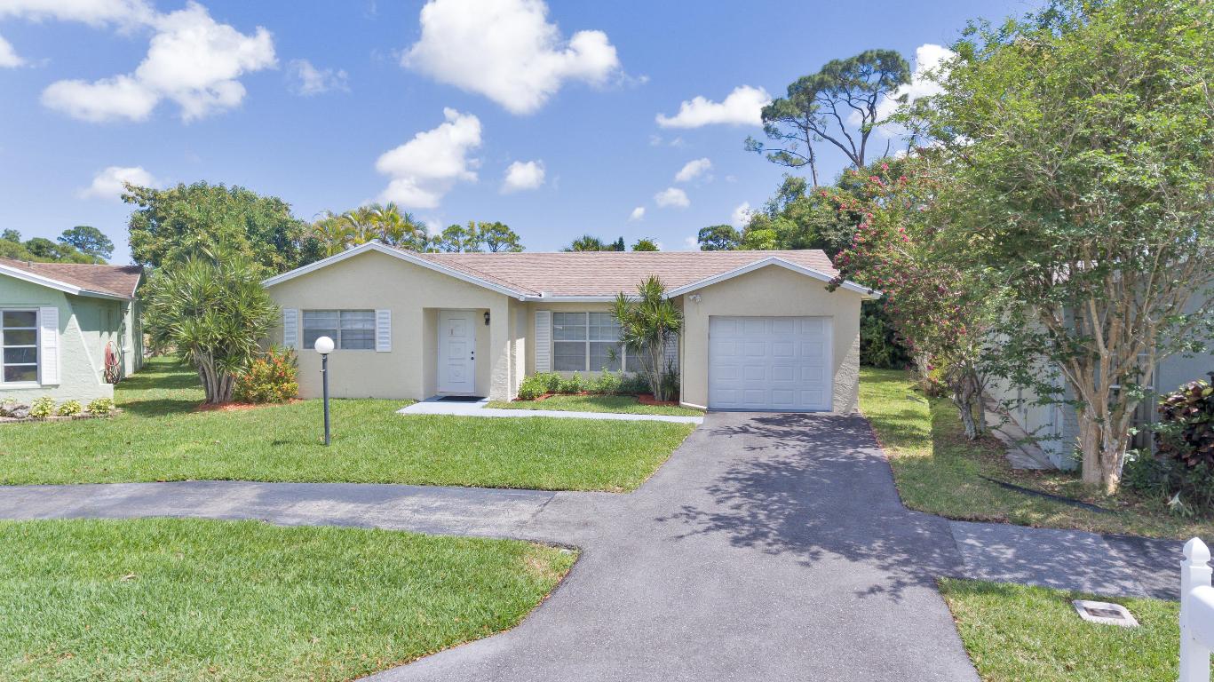 LUCERNE LAKES HOMES VILLAGE I 1ST ADD AS - Residential