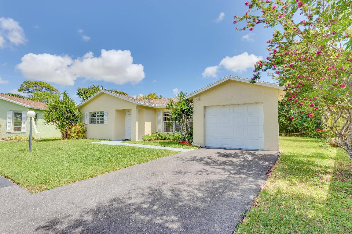 LUCERNE LAKES HOMES VILLAGE I 1ST ADD AS - Residential