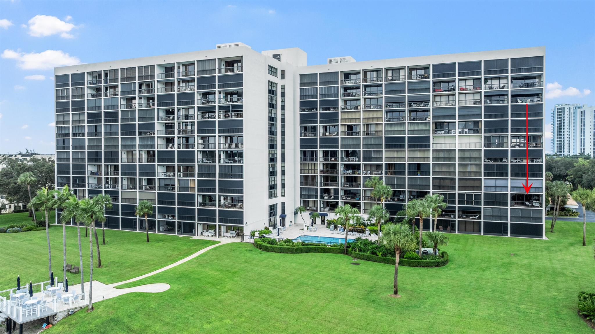 GOVERNORS POINTE CONDO - Residential