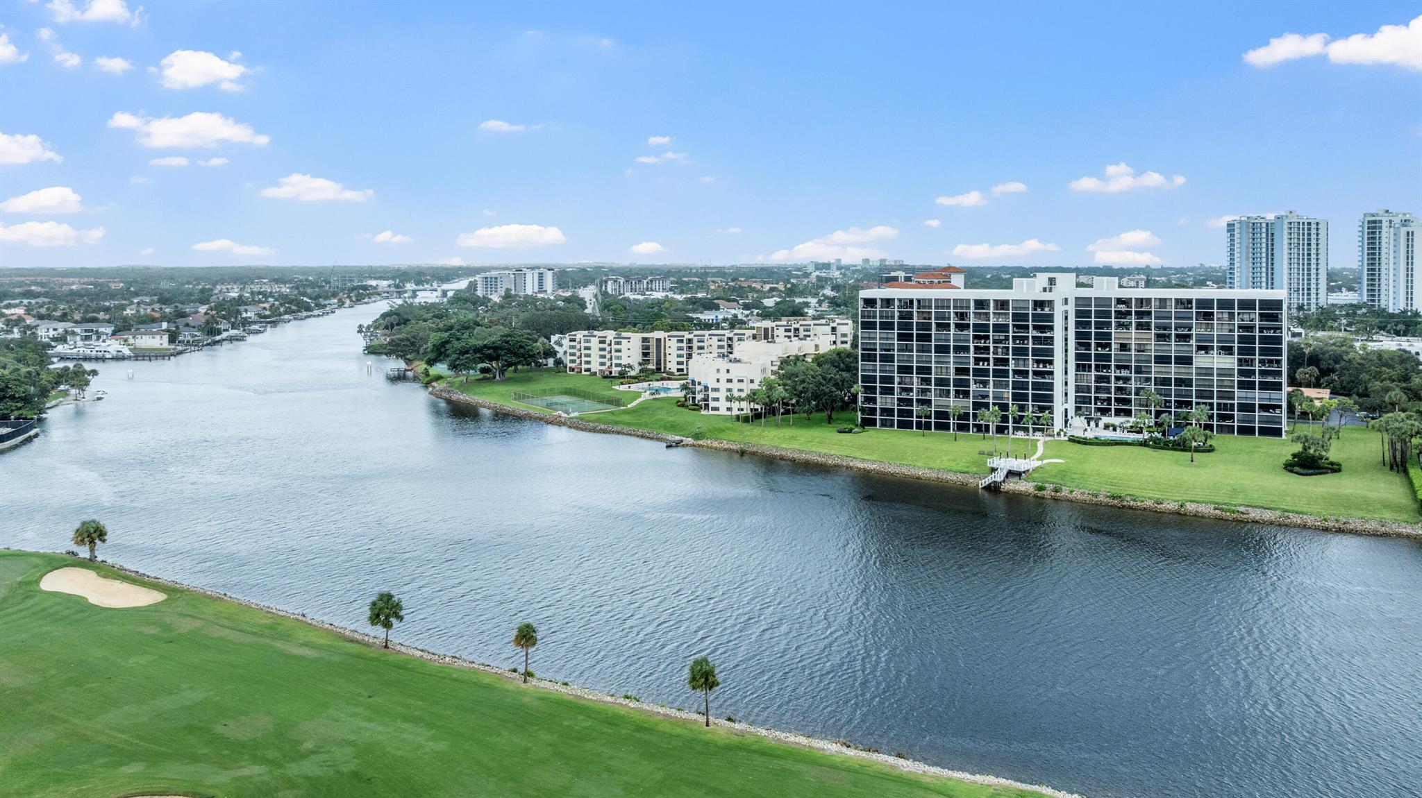 GOVERNORS POINTE CONDO - Residential