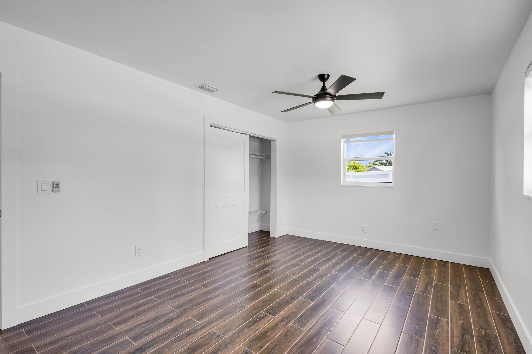 EASTVIEW MANOR - Residential Lease