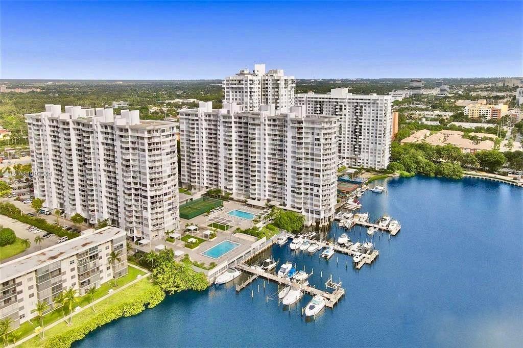 Motivated Seller - Bring All Offers! Ready to Customize 2Bed/2Bath 1,565 sq ft Residence located in the heart of Aventura. Enjoy Beautiful Water and City Views from both the North & South Exposure Balconies. The Open and Bright Living Room, Dining Room, Kitchen, & Balcony are on the Left Side upon Entering, with Hallway to Storage Room, Bathrooms, and Bedrooms on the Right. The Primary Suite has a Walk-in Closet, Vanity Area & North Balcony Access. New A/C System & Spacious Utility Storage Area. Amenities Include: Secure Guard-Gated Community, Boat Dock, Storage Unit, Cable, Garage Parking, Valet, Tennis, 2 Pools, Sauna, Fitness Center, Restaurant, Grocery, Hair/Nail Salon, Library, & More! Conveniently Located near Dining, Shopping, Beaches, Schools, Airports, Entertainment & Roadways.