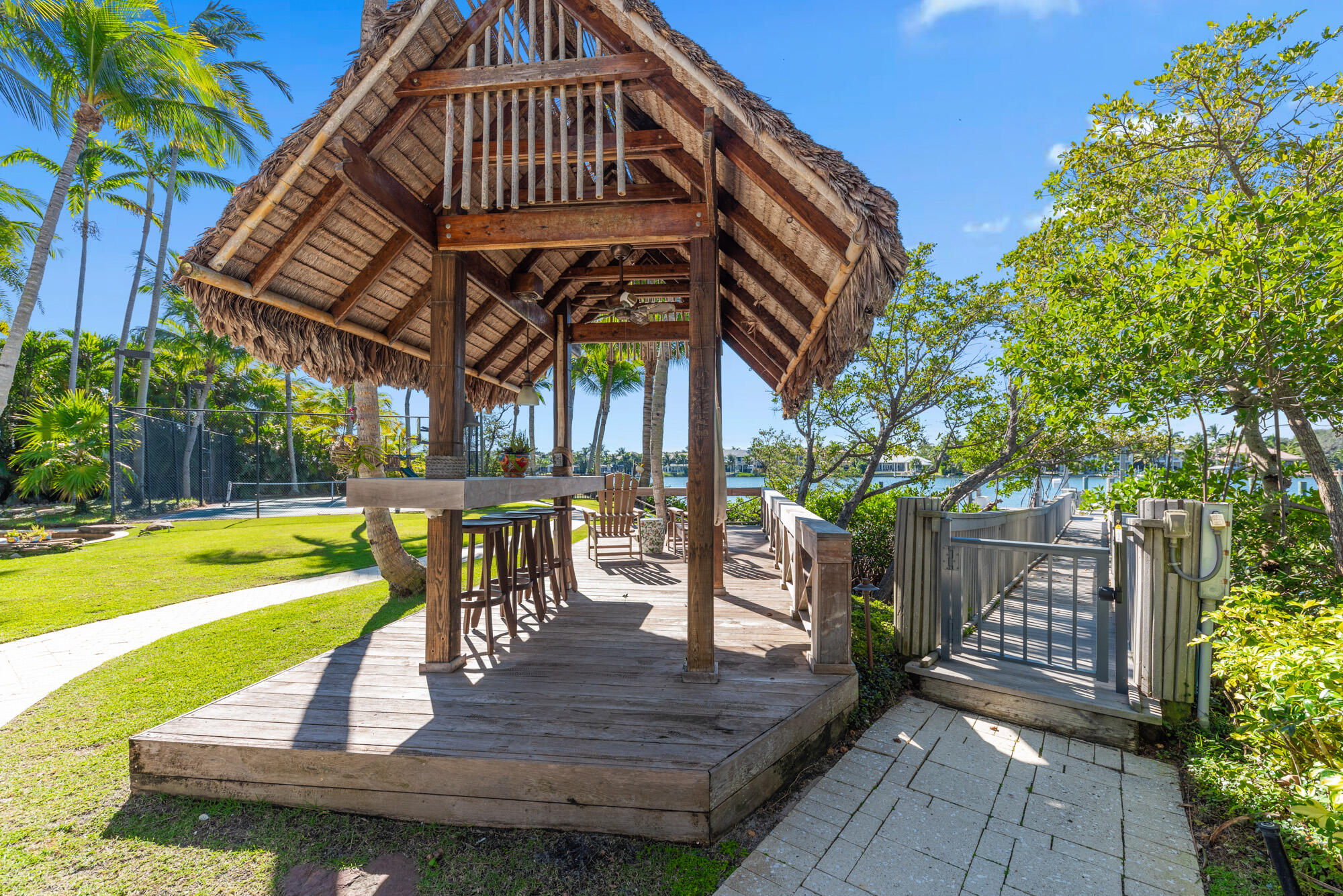 RIVERSIDE ON THE LOXAHATCHEE - Residential