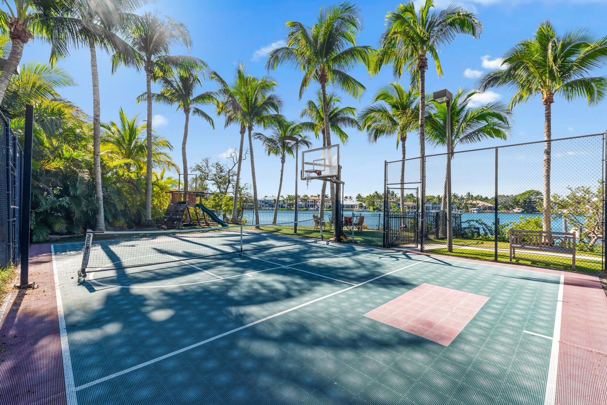 RIVERSIDE ON THE LOXAHATCHEE - Residential