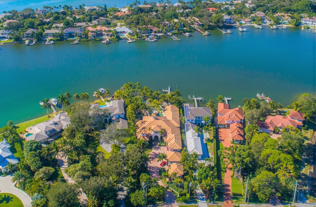 RIVERSIDE ON THE LOXAHATCHEE - Residential