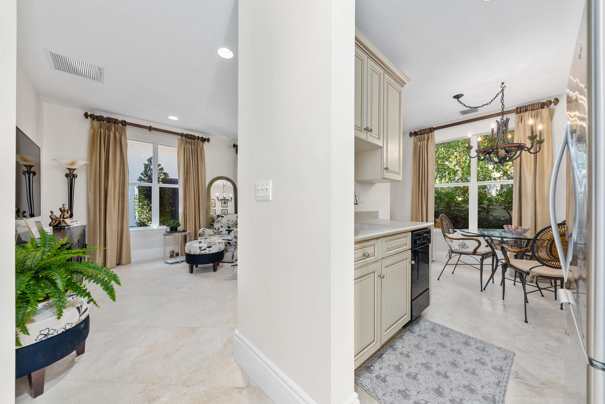 RIVERSIDE ON THE LOXAHATCHEE - Residential