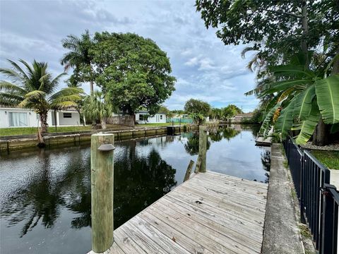 Tiny photo for 1871 NW 31st Court, Oakland Park, FL 33309 (MLS # F10535742)