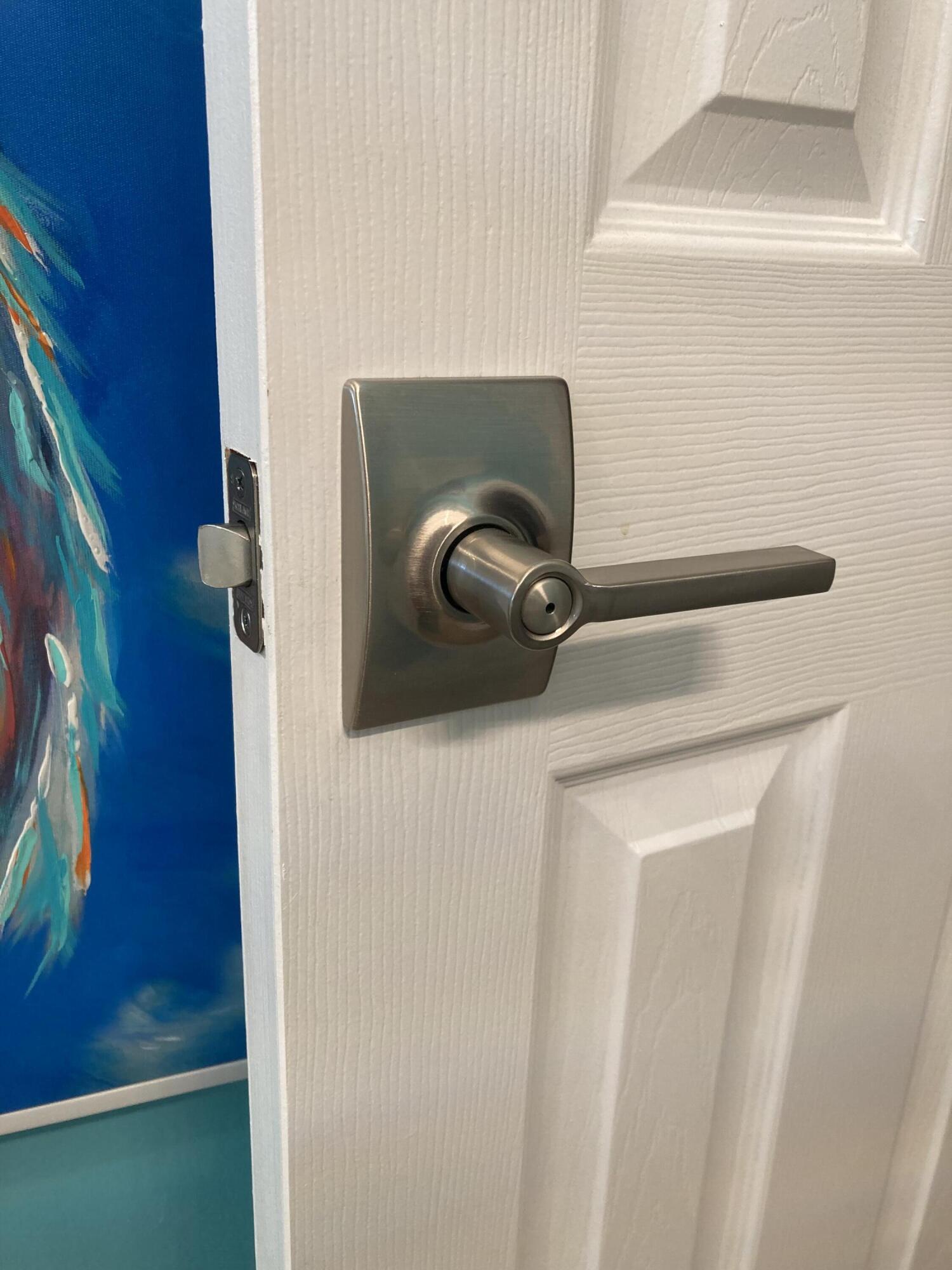 CRESTHAVEN VILLAS 3 CONDO - Residential