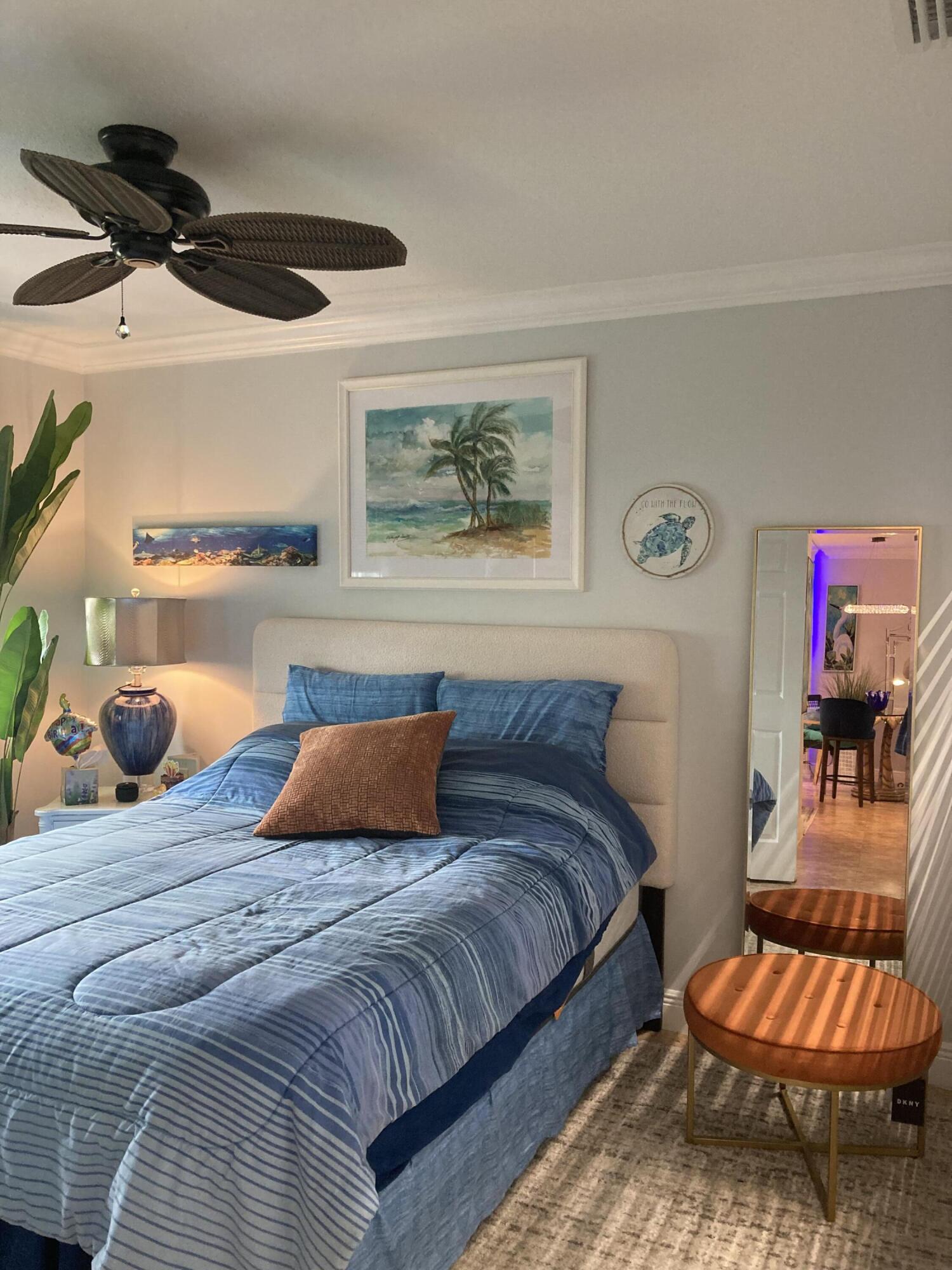 CRESTHAVEN VILLAS 3 CONDO - Residential