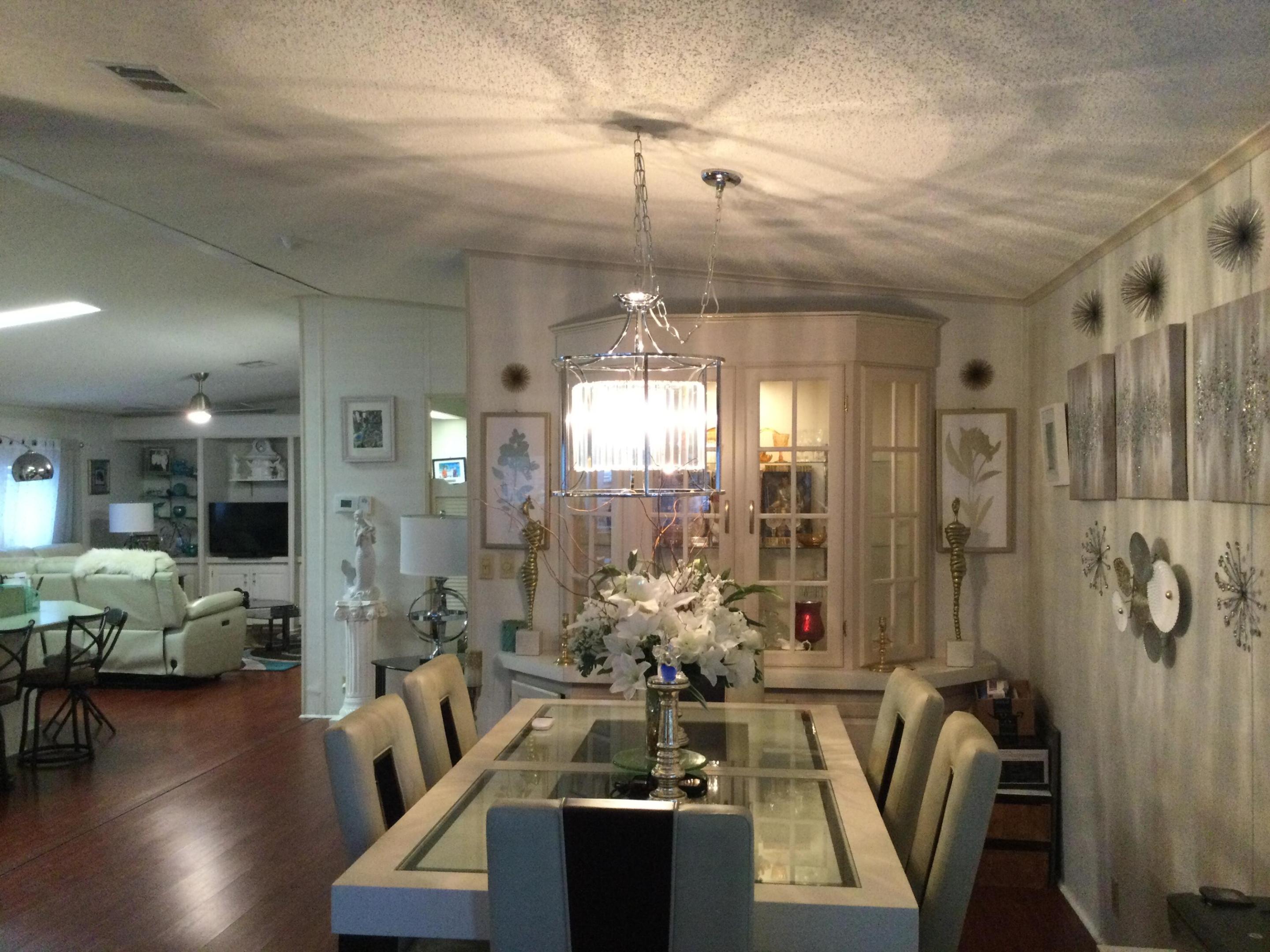 SPANISH LAKES LEASEHOLD ESTATES - Residential