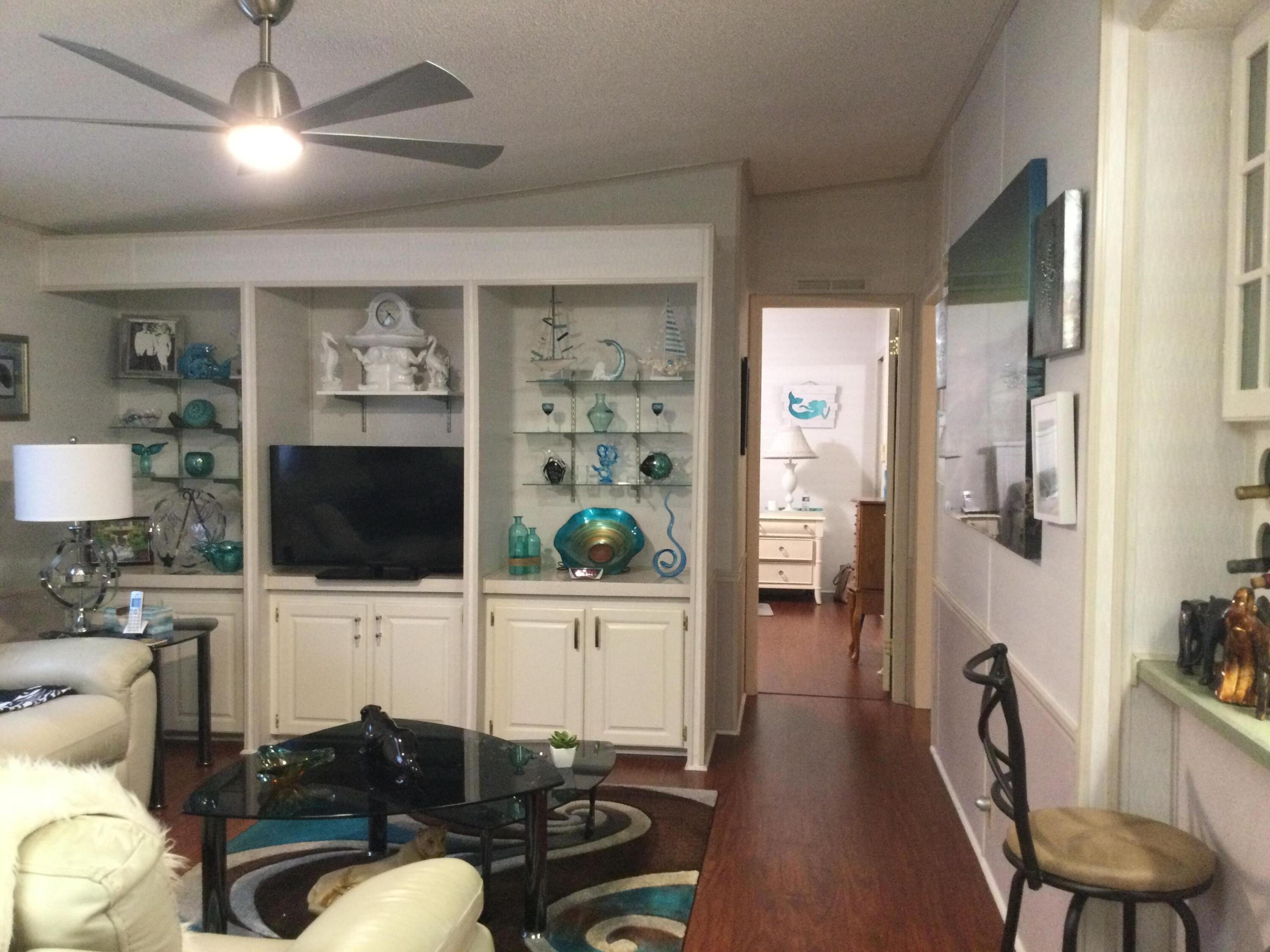 SPANISH LAKES LEASEHOLD ESTATES - Residential