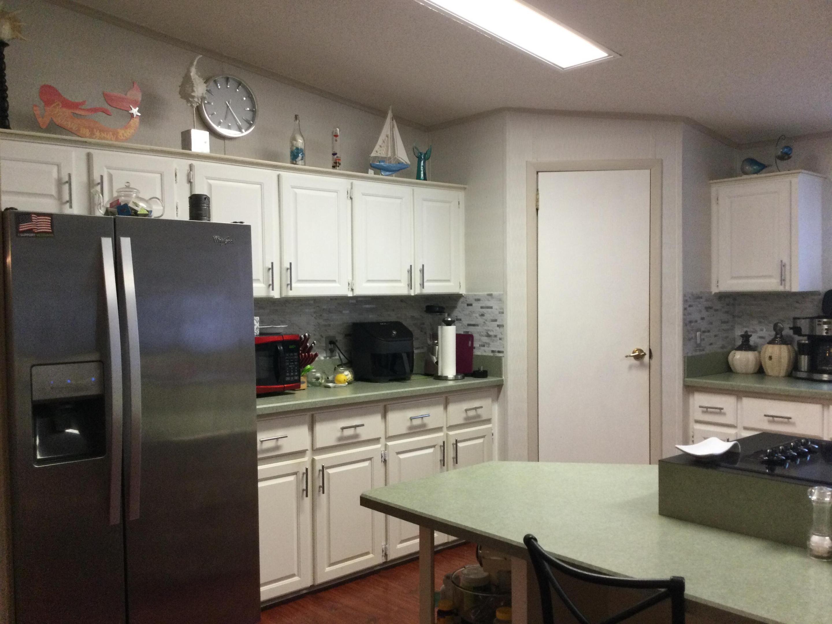 SPANISH LAKES LEASEHOLD ESTATES - Residential