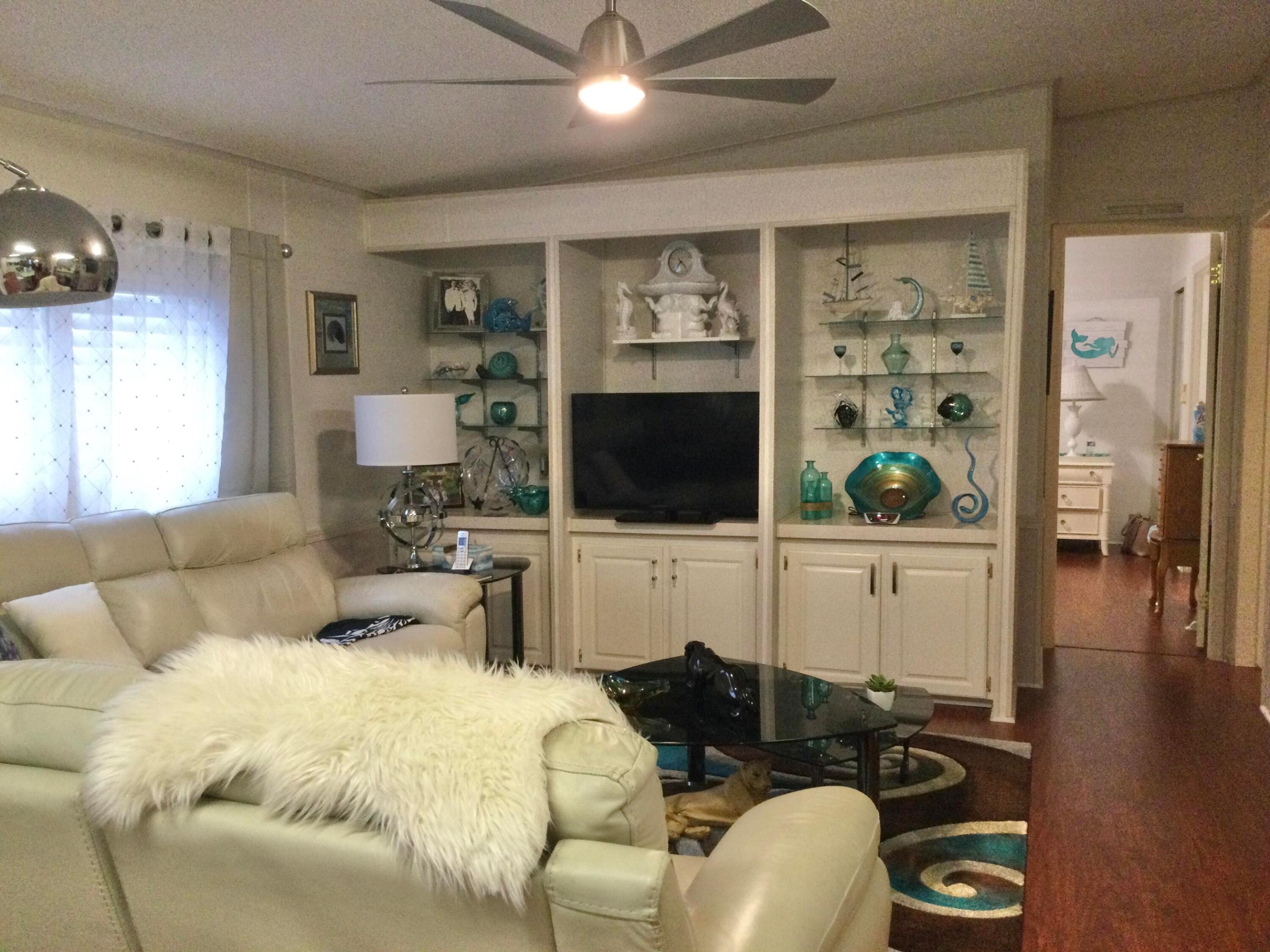 SPANISH LAKES LEASEHOLD ESTATES - Residential