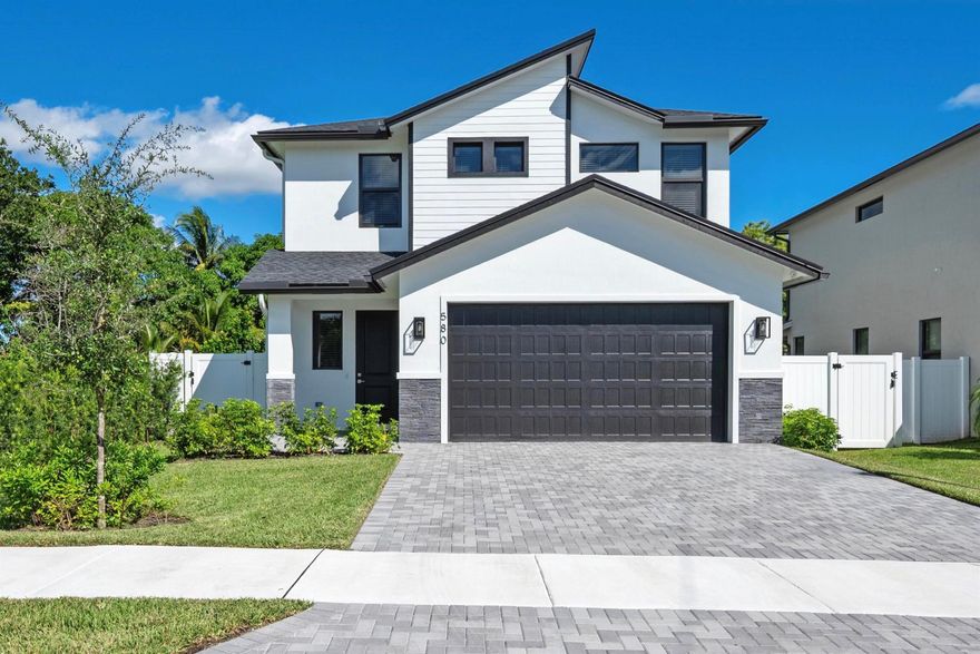 JUST BUILT! CONCRETE BLOCK BRAND NEW CONSTRUCTION! NEVER LIVED IN! Gorgeous pool and large yard! 24x48 porcelain tile, bar height island w/ waterfall quartz, premium appliances, decorative stone accents, high impact glass, 8' solid core doors, EV ready garage, tall ceilings & custom stair railing. Bedrooms, loft & laundry room are upstairs. The primary suite is large w/ a coffer ceiling, custom fitted WIC, dual sinks, MU vanity & large shower. Relax in the fenced yard w/ pool w/ deck jets, sun shelf & covered patio. Quiet cul-de-sac street w/ sidewalks, streetlights & Point Park. Walk, bike or golfcart only 1/2 mile to Starbucks & Whole Foods or only 1.3 miles to coveted Atlantic Ave! Walk to Starbucks and Whole Foods!