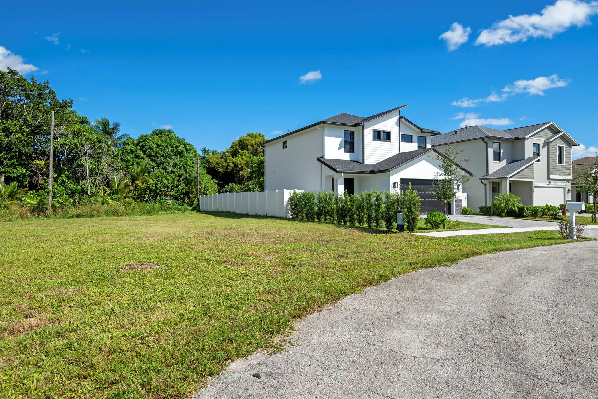SOUTHRIDGE - Residential Lease