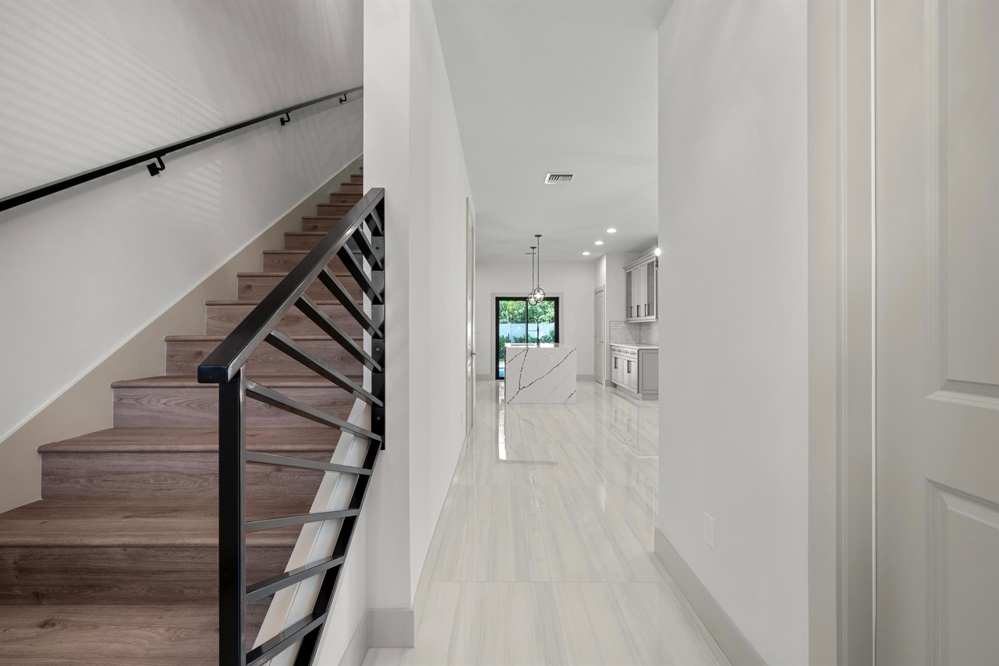 SOUTHRIDGE - Residential Lease