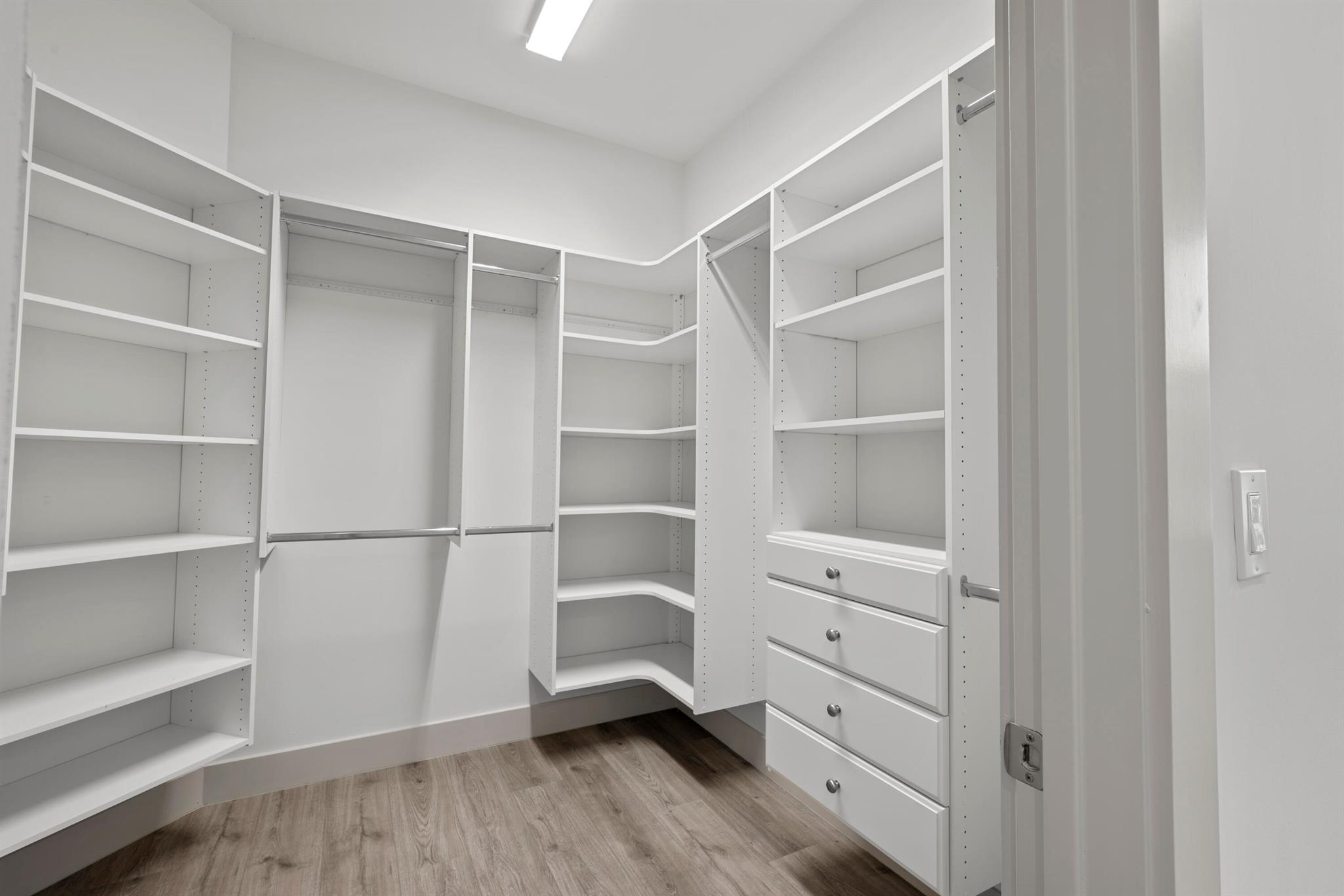 SOUTHRIDGE - Residential Lease