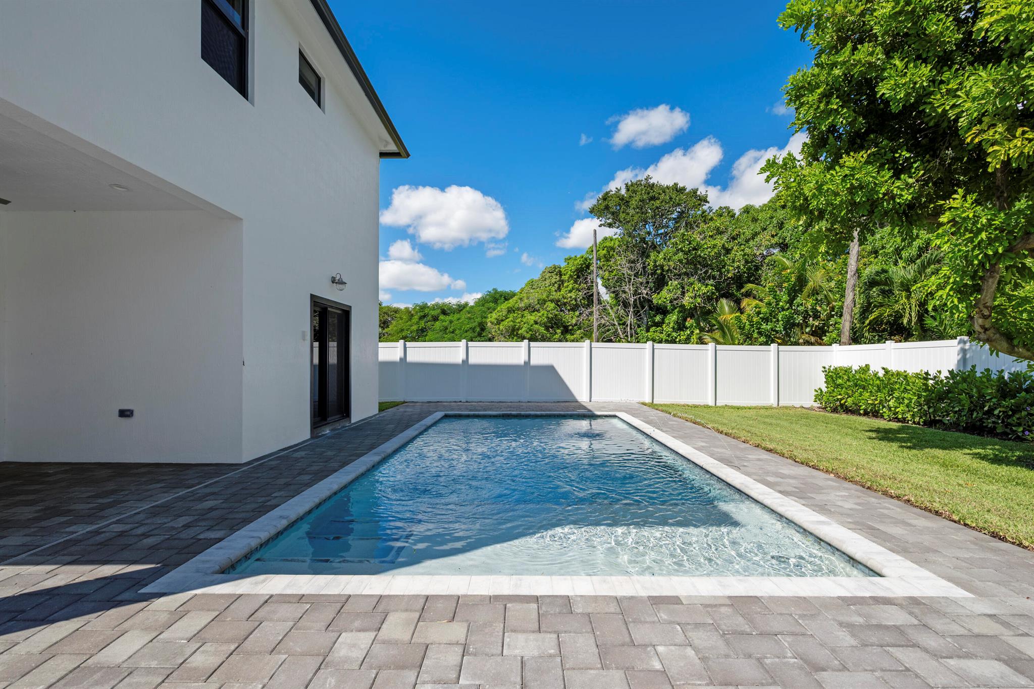 SOUTHRIDGE - Residential Lease