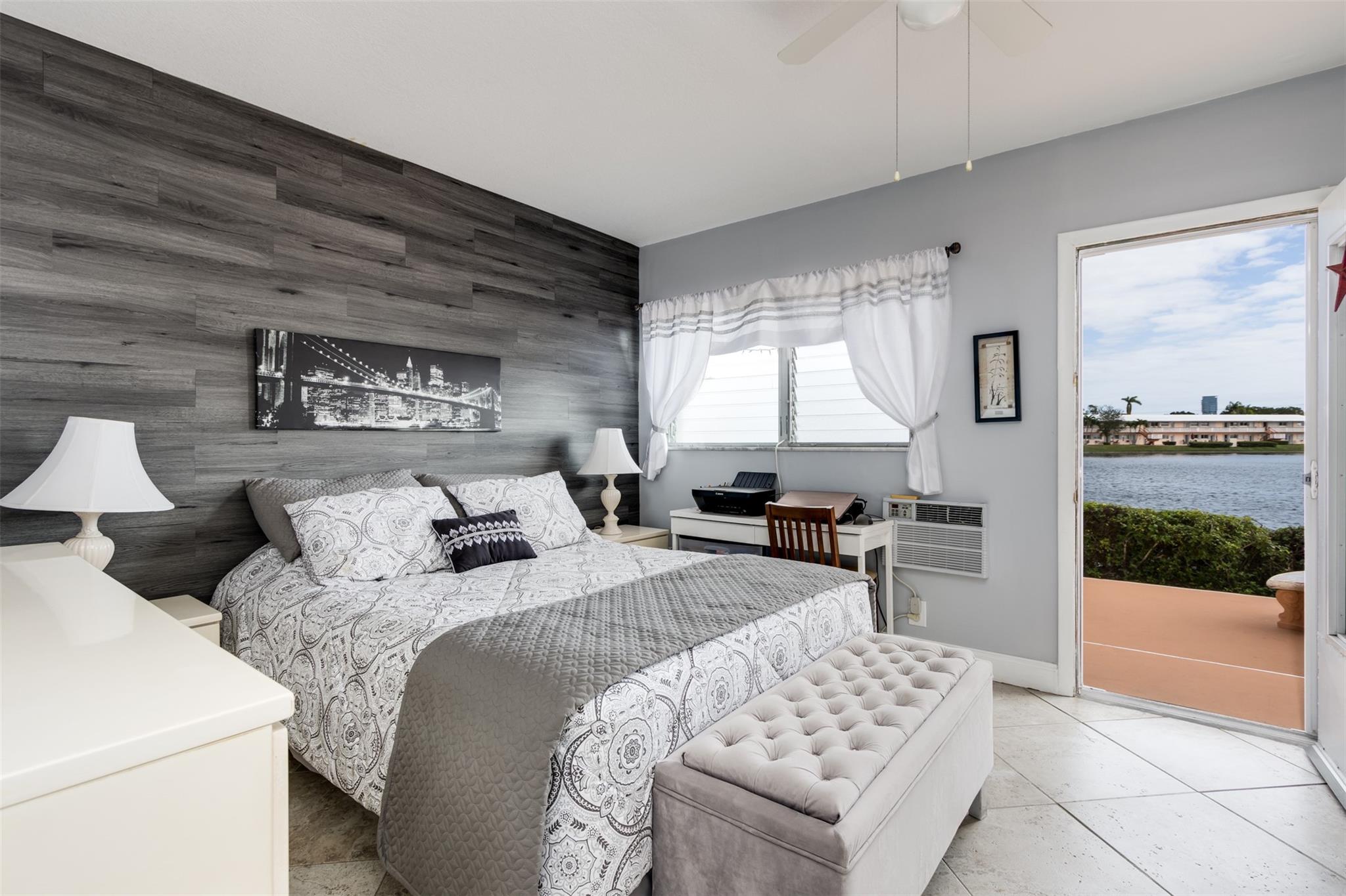 ROLEN LAKE - Residential