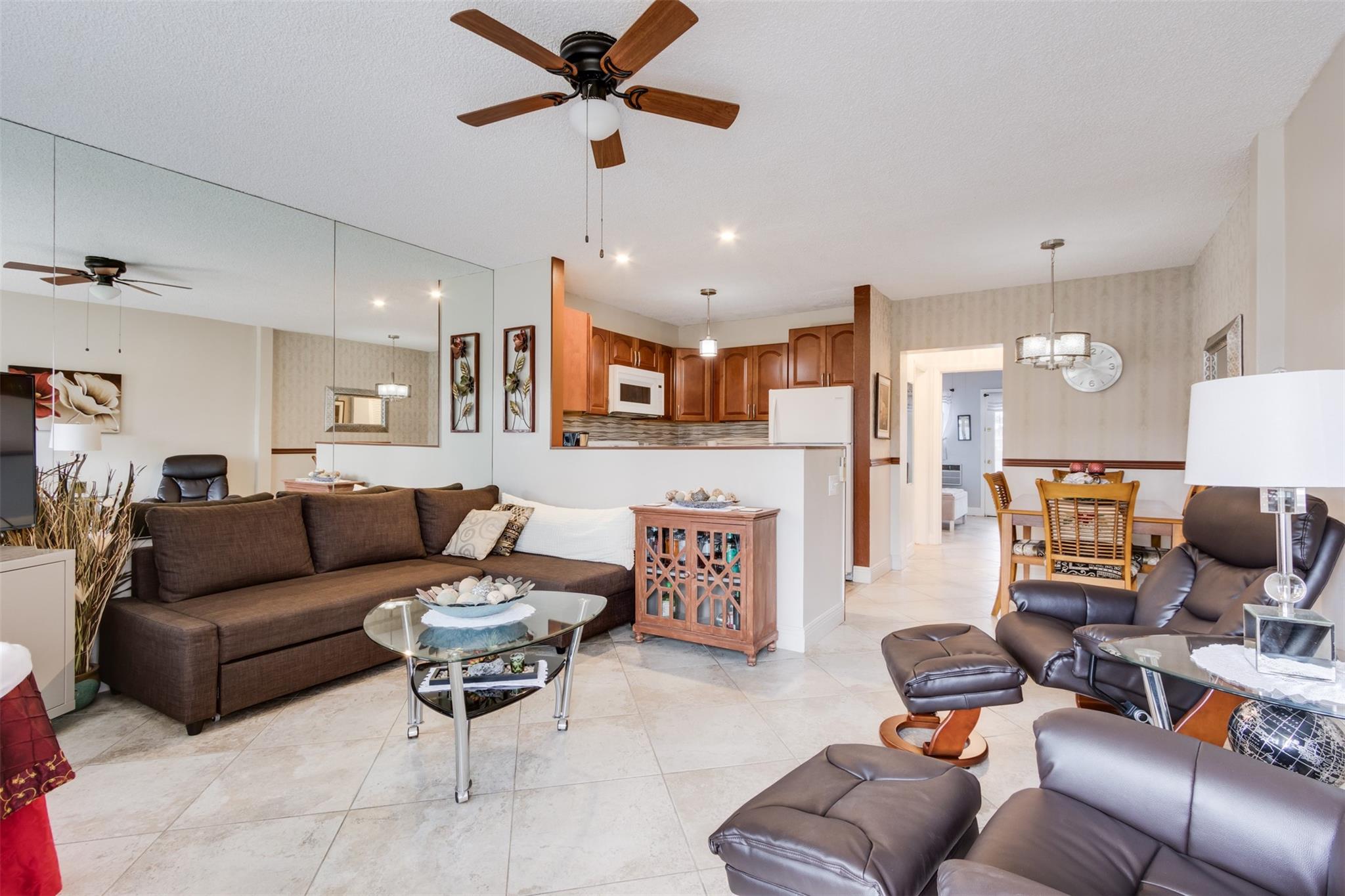 ROLEN LAKE - Residential