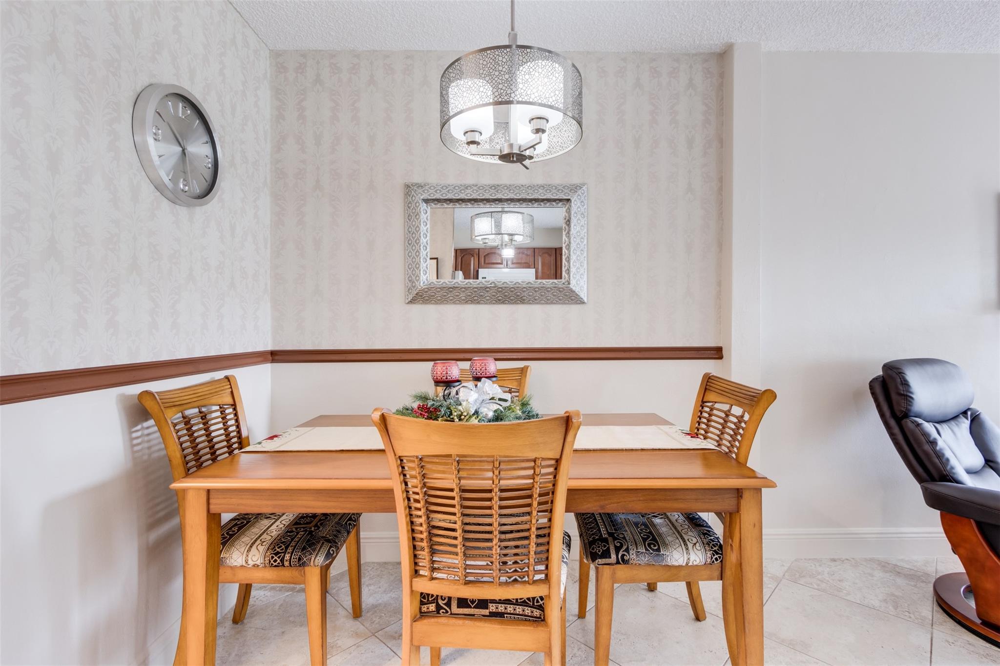 ROLEN LAKE - Residential