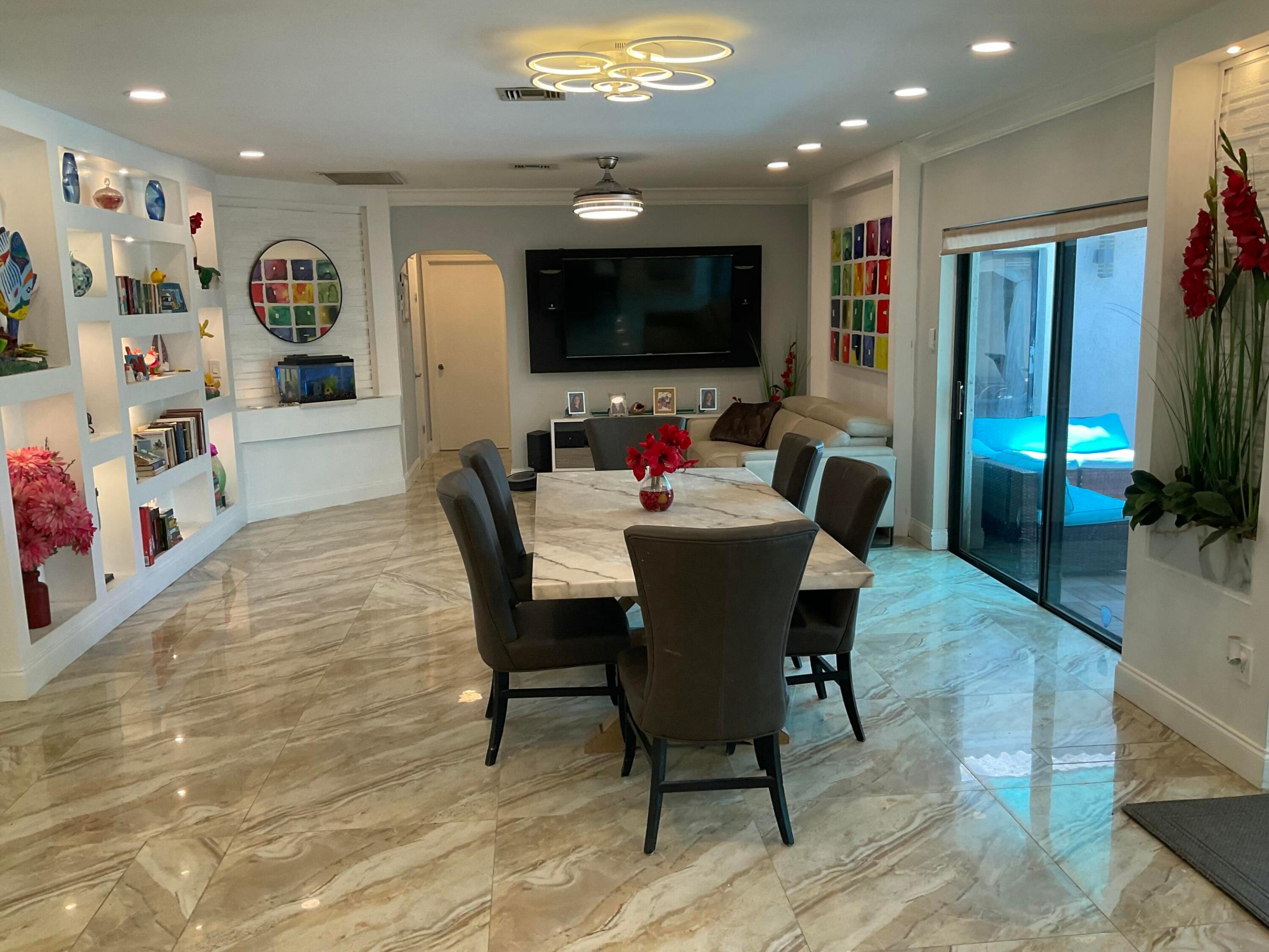 OAK WOOD - Residential