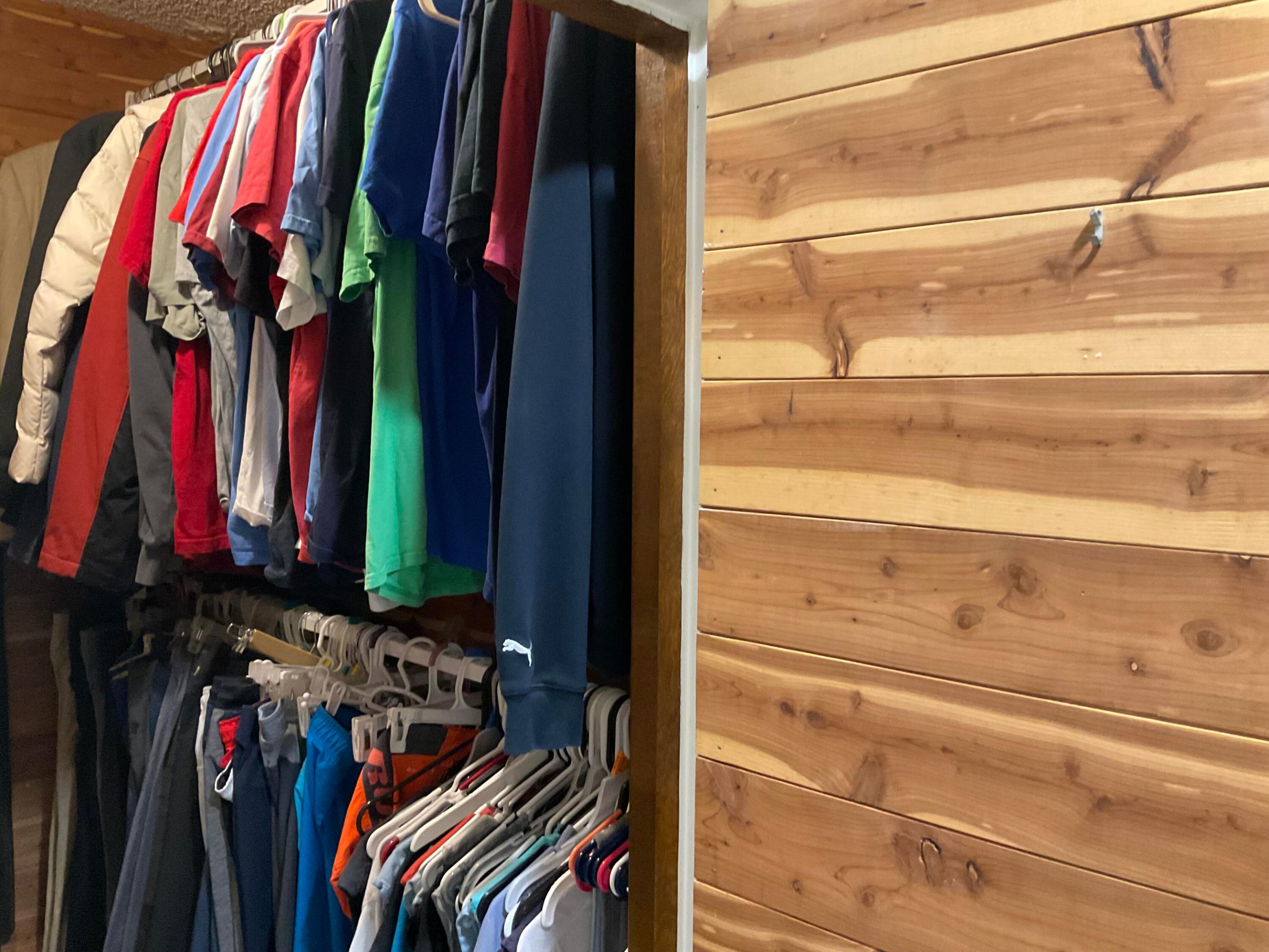 OAK WOOD - Residential