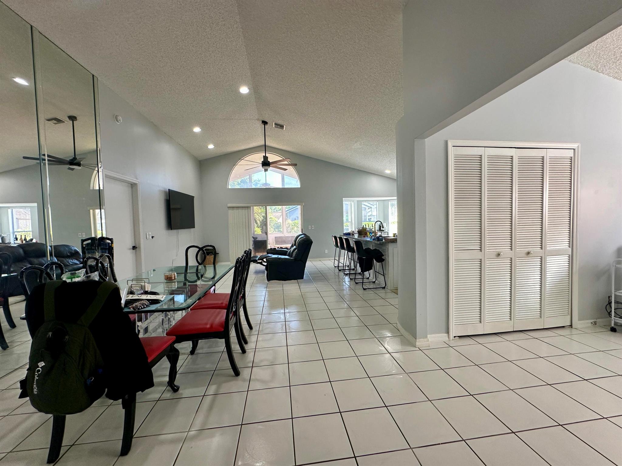 RIVER BRIDGE 2 - Residential