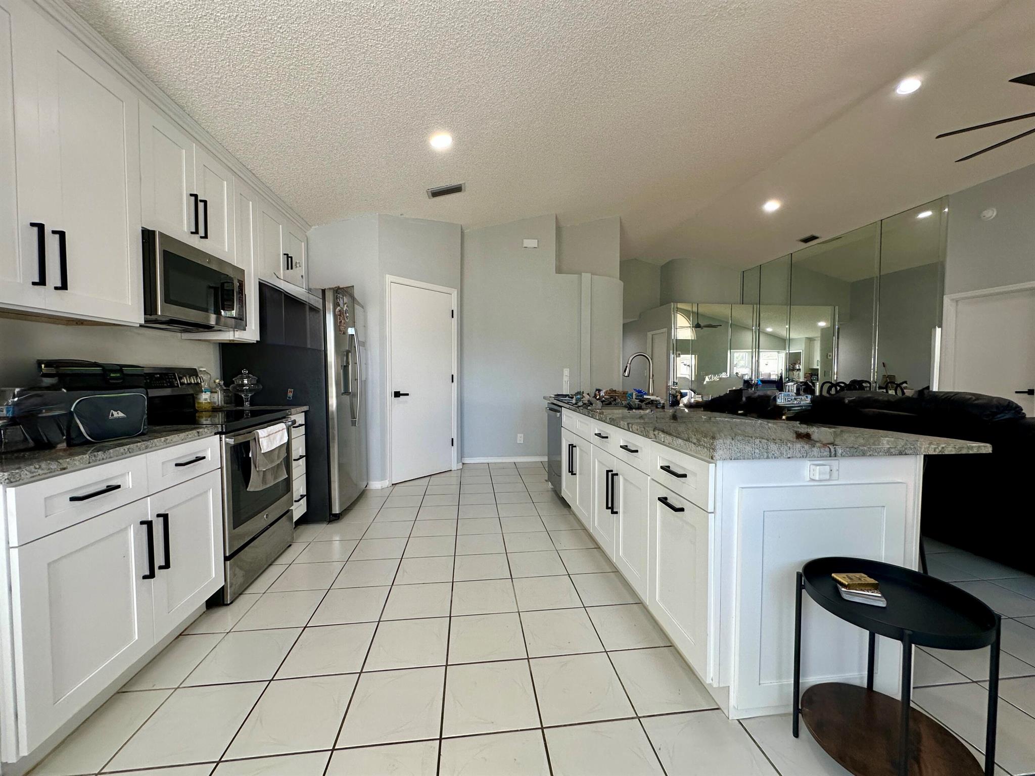 RIVER BRIDGE 2 - Residential