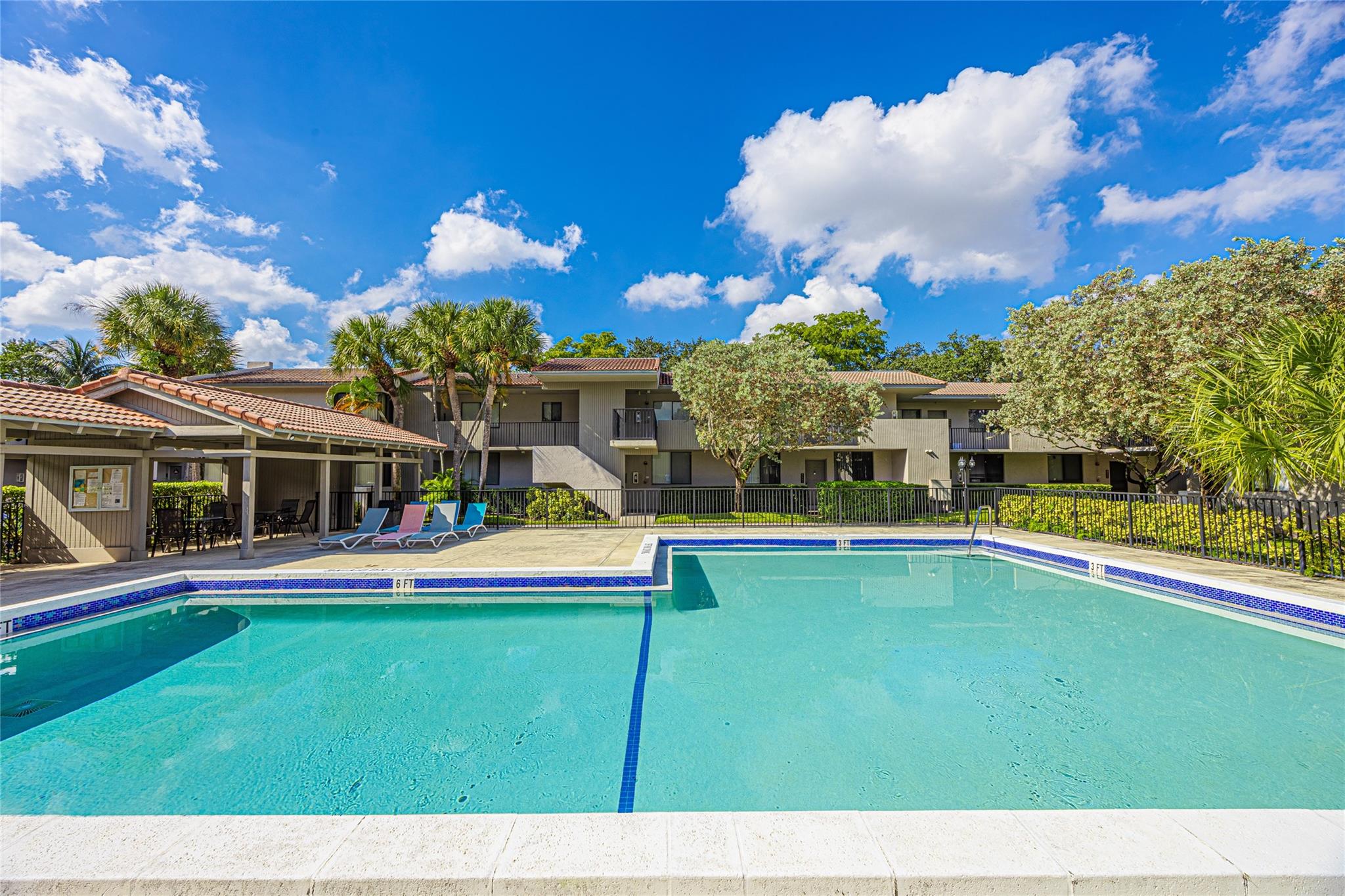 RIVERS EDGE AT OAKWOOD - Residential Lease