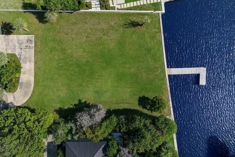 2002 Notre Dame Drive Lake Worth Beach FL 33460