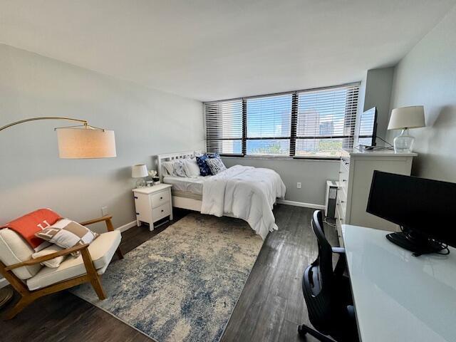 PALM BEACH HOUSE CONDO - Residential