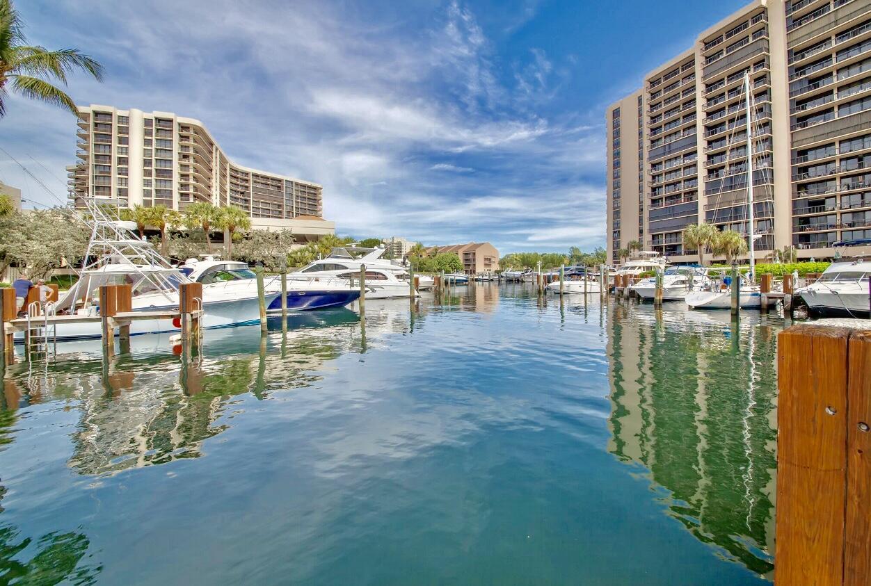 DALTON PLACE - Residential Lease