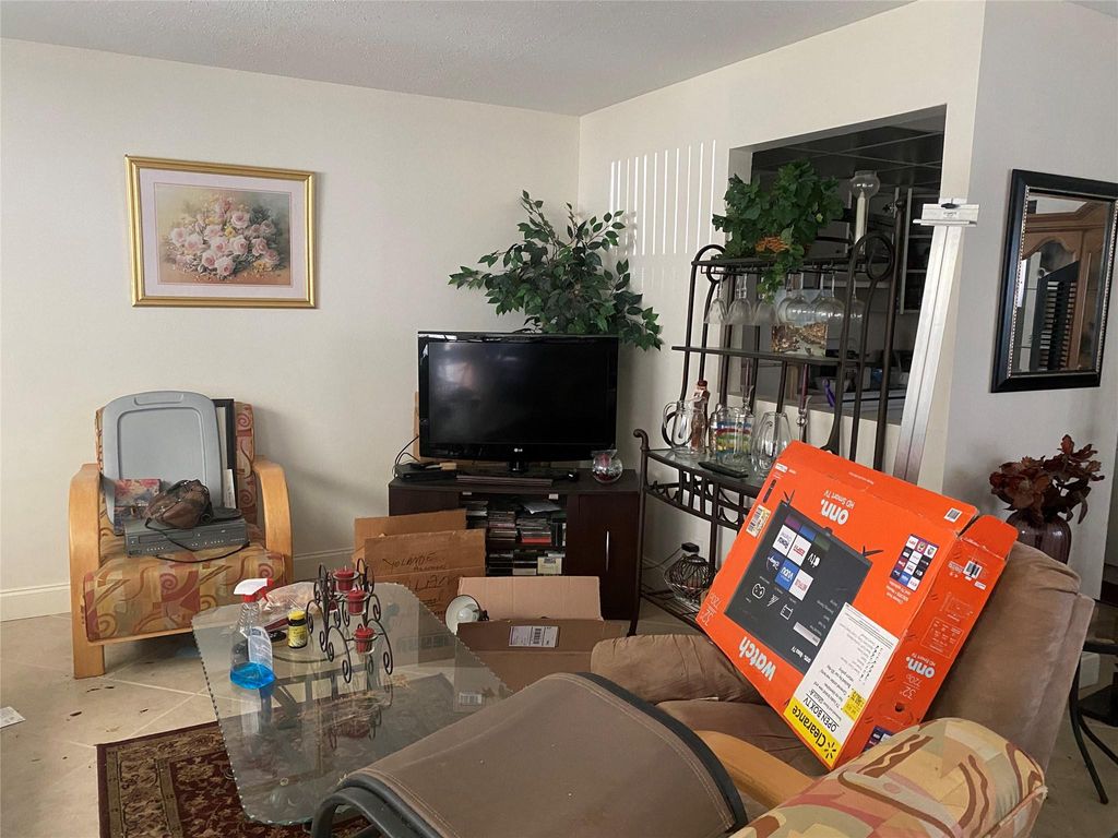 Photo of 242 Flanders F #242, Delray Beach, FL 33484 (MLS # F10537583)