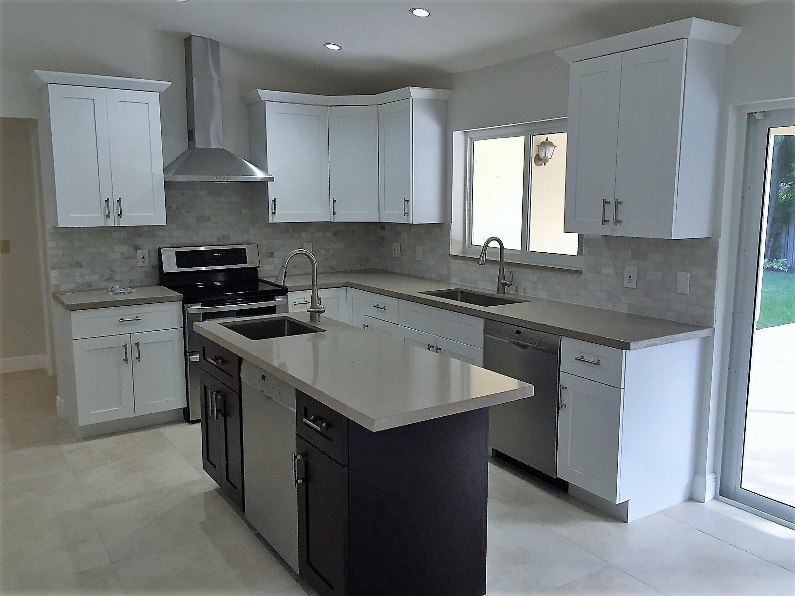 THORNHILL ESTATES - Residential Lease