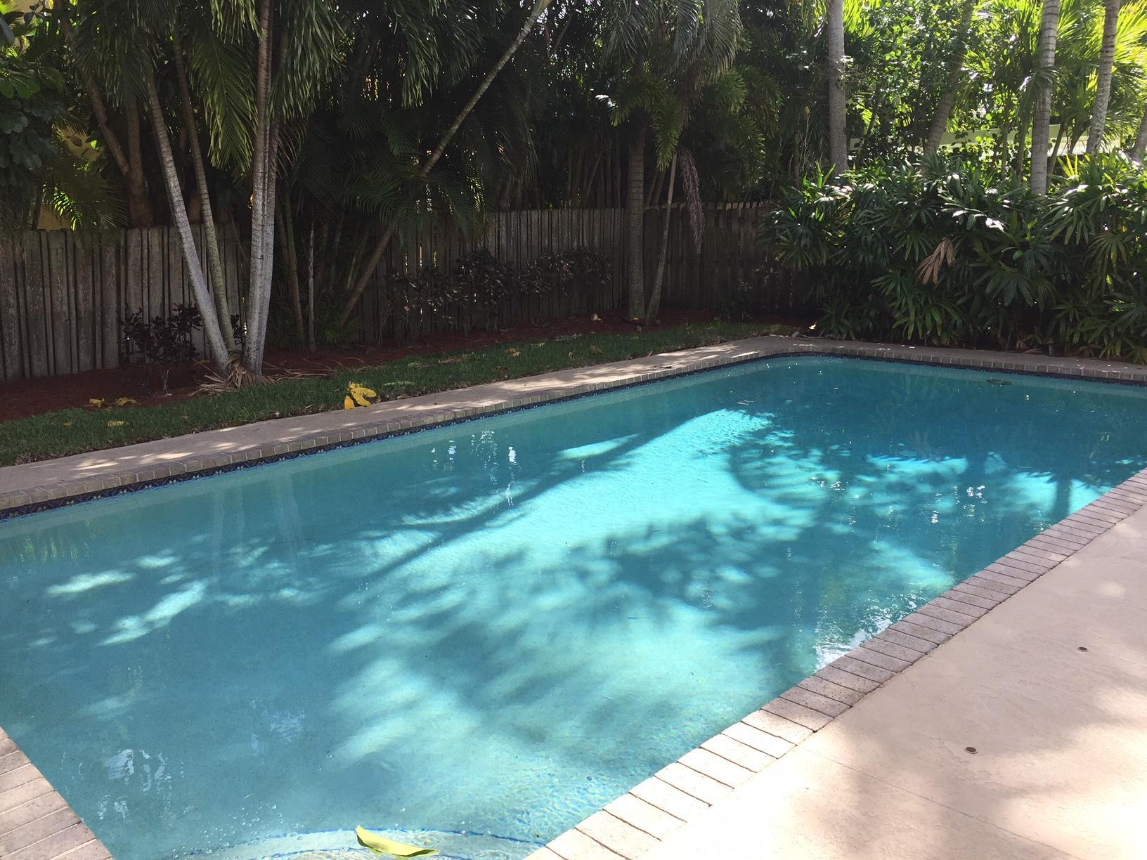 THORNHILL ESTATES - Residential Lease