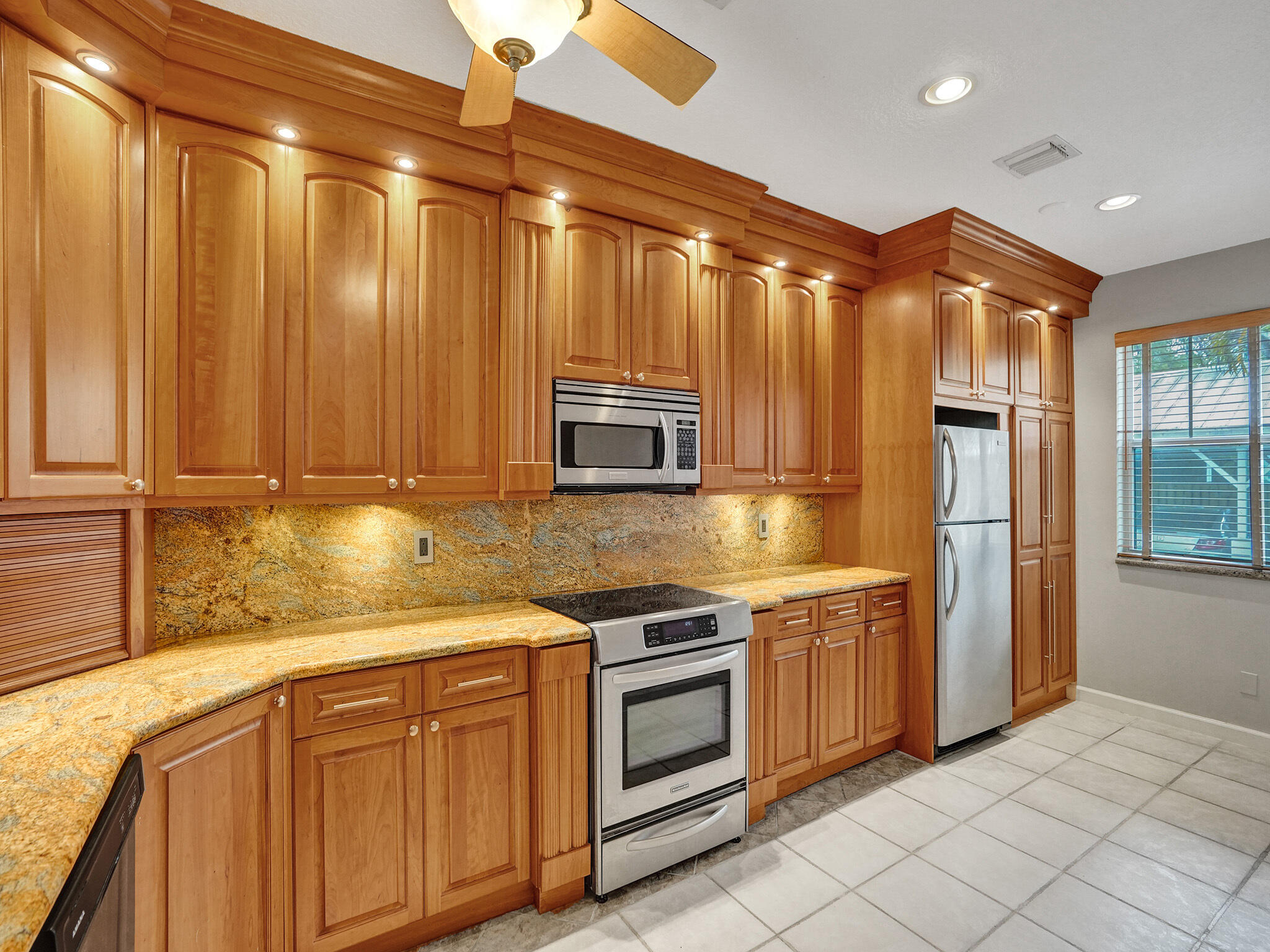 WAVERLY PLACE - Residential