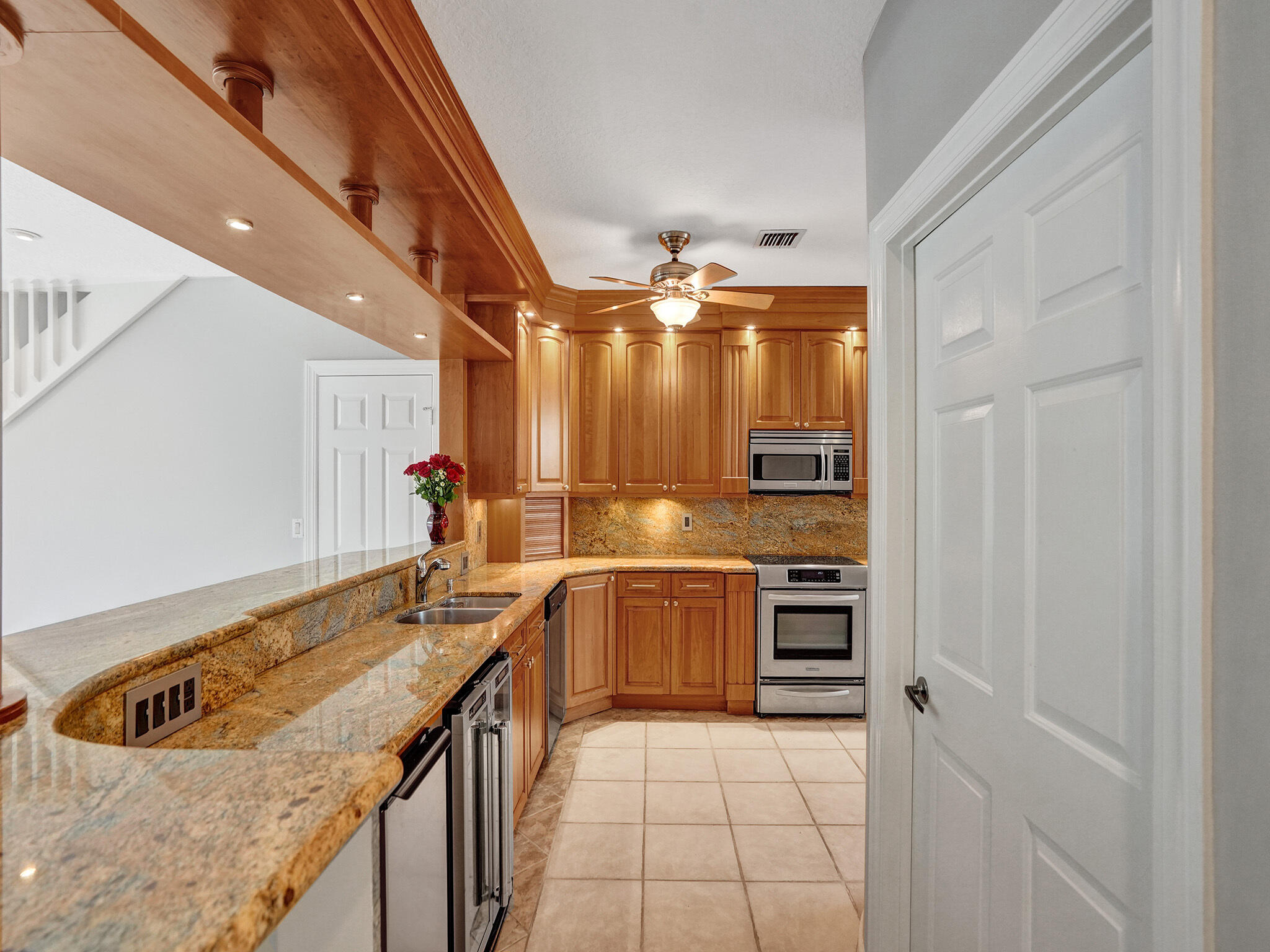 WAVERLY PLACE - Residential