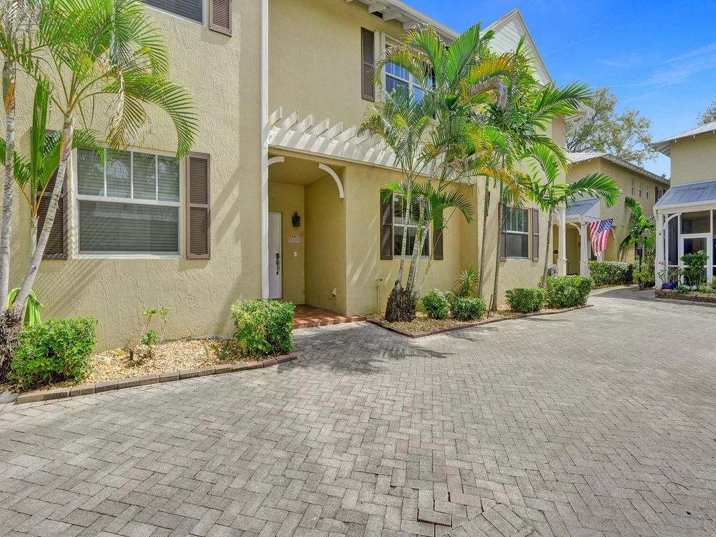Photo of 1210 W Las Olas Boulevard, Fort Lauderdale, FL 33312 (MLS # B26006577)