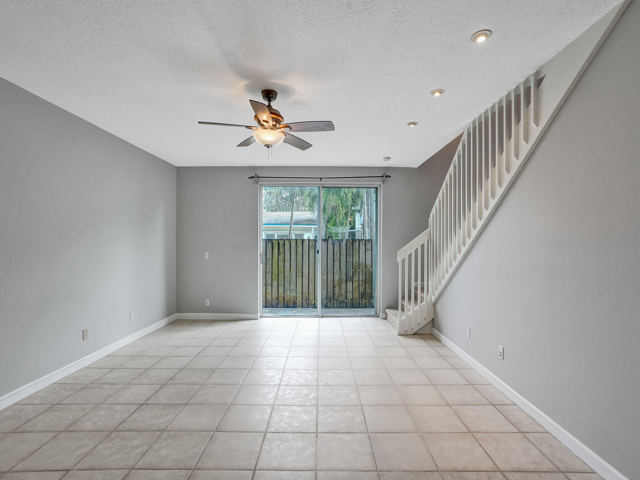 1210 W Las Olas Boulevard