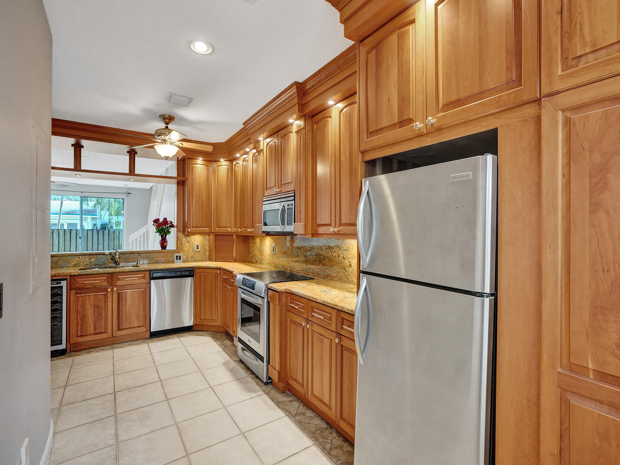 WAVERLY PLACE - Residential